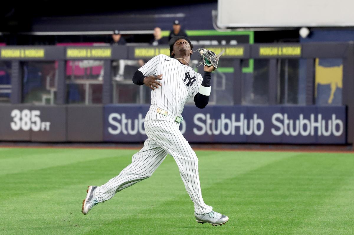 Jazz Chisholm Jr. makes Yankees return as playoff questions loom