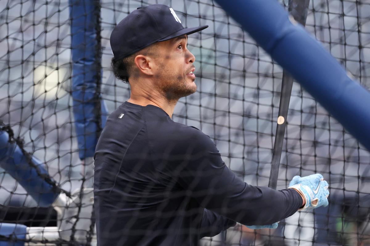 Giancarlo Stanton 'looks great' hitting off machine as Yankees roster decision looms