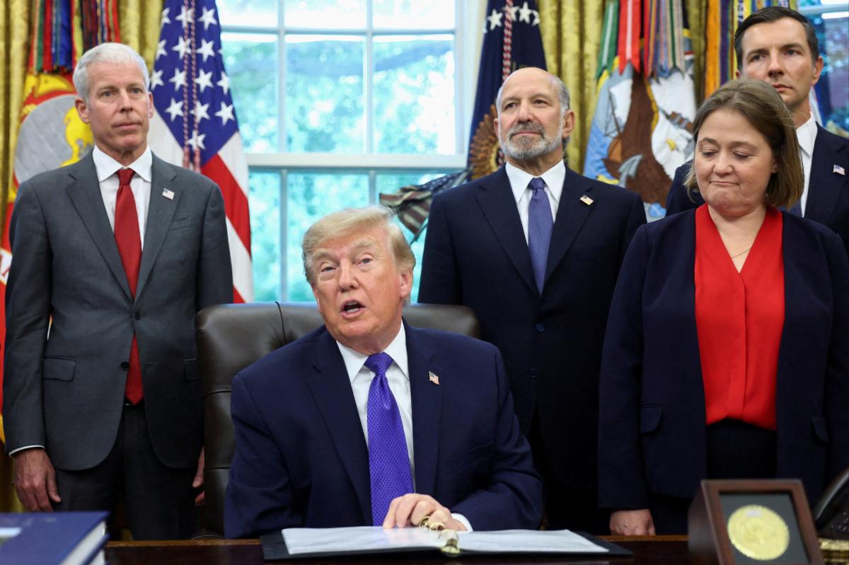 Trump to announce largest steel plant in American history to be built in Iowa