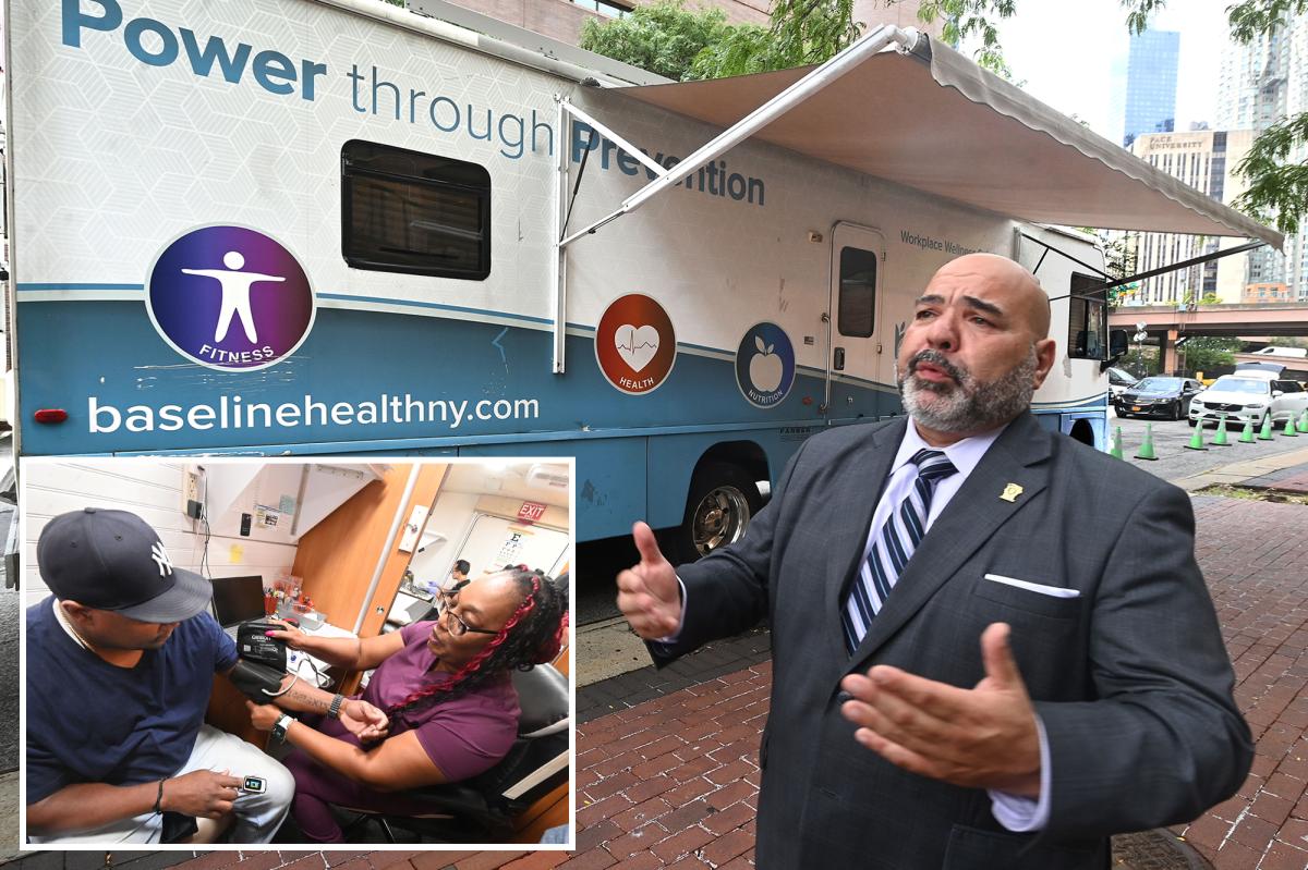 New mobile medical clinic aims to keep NYC cops healthy