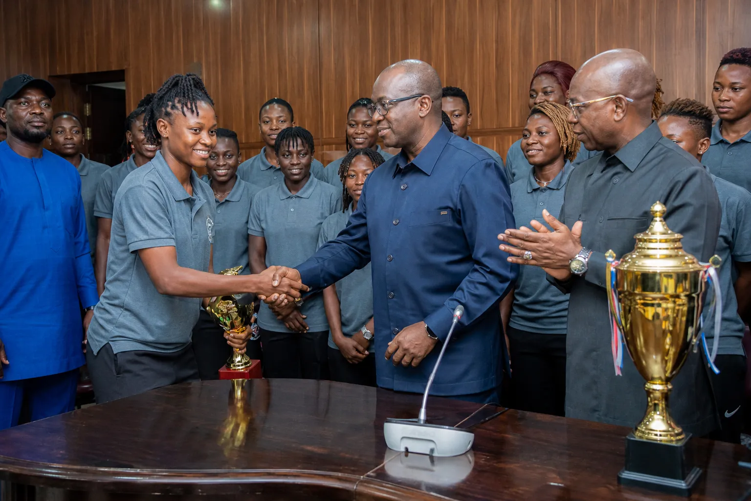 Edo State governor in Nigeria rewards Edo Queens with 50 million naira for victory