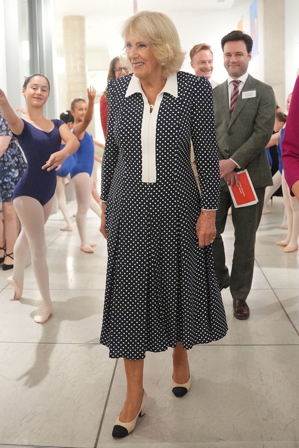 london, england september 02: queen camilla, patron of the royal academy of dance (rad) during a visit to their global headquarters on september 2, 2026 in london, england. queen camilla witnessed a broad range of programmes the academy offers as part of its charitable work, including programmes supporting older dancers, people affected by cancer, and young people participating in a street dance lesson. (photo by yui mok wpa pool/getty images)