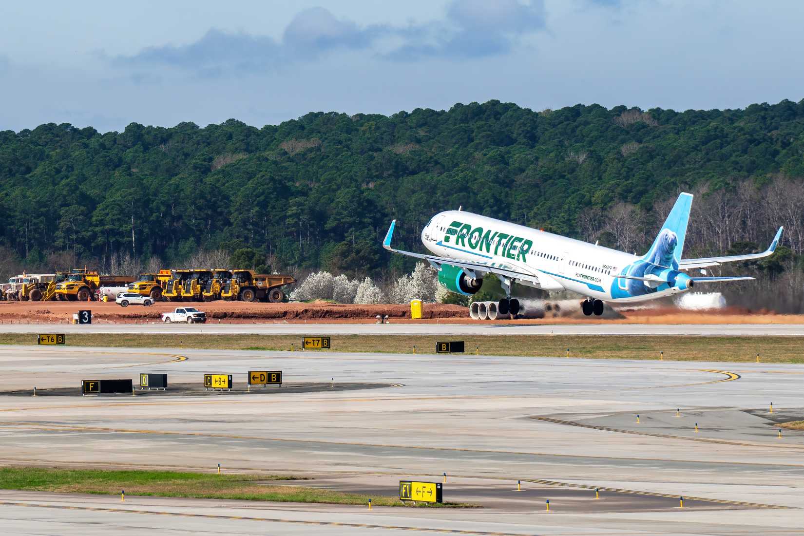 Frontier Airlines aircraft departing Raleigh
