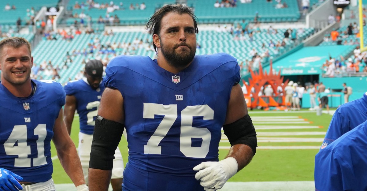 NY Giants give guard Jon Runyan Jr. two-year contract extension