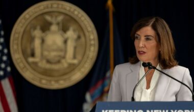 New York orders frontier AI developers to register with state