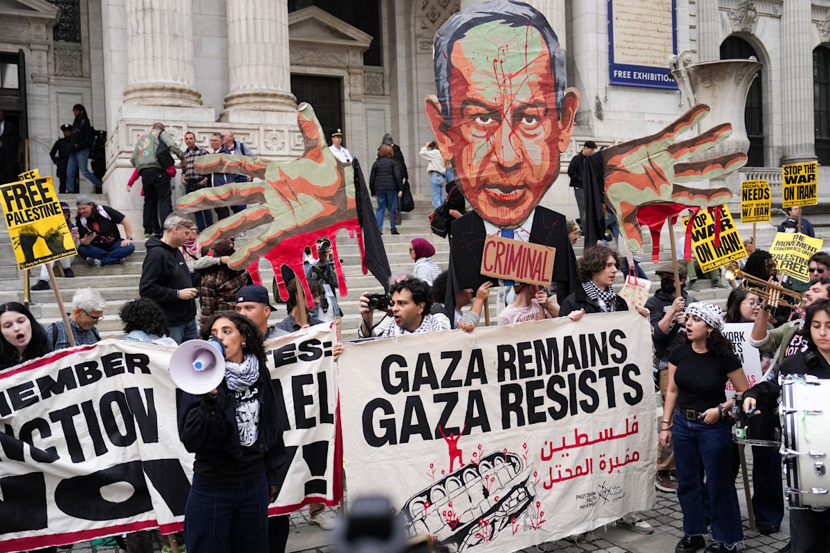 NYC police arrest Susan Sarandon, other celebrities protesting Netanyahu