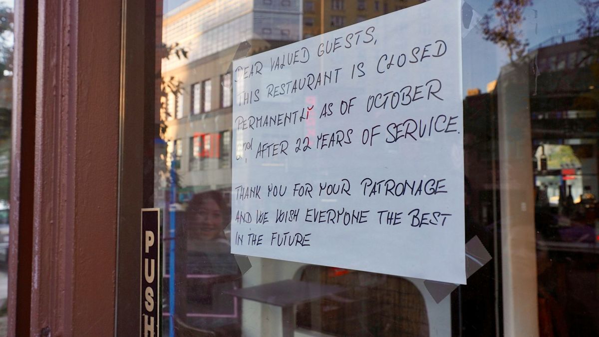 NYC Lawmakers Consider Mandating Lease Extensions For Retailers