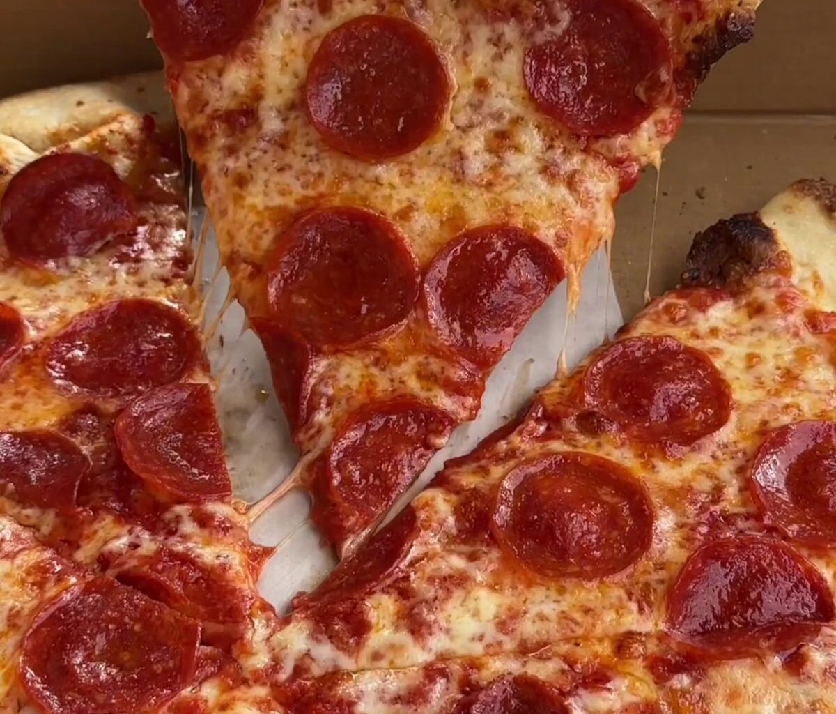 I Went On An Unstoppable Brooklyn Pizza Crawl To Find NYC’s Most Elite Slices