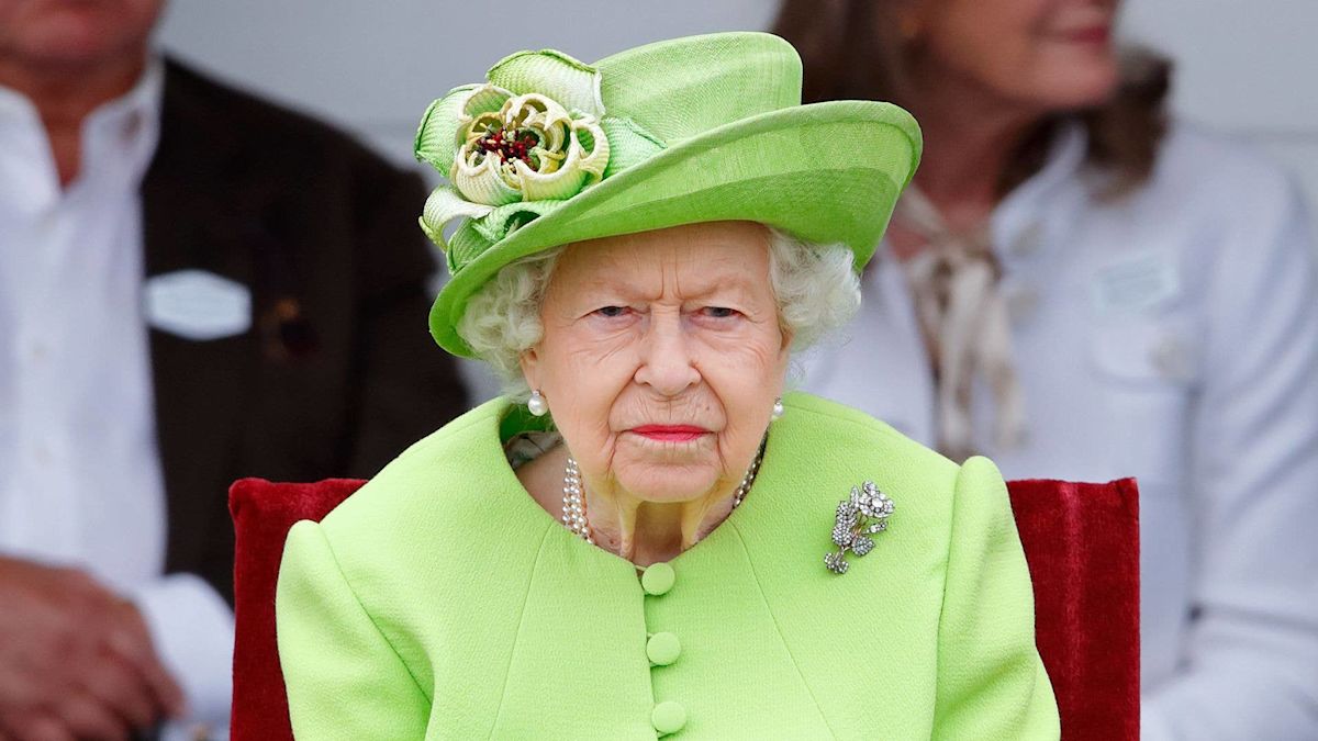 Royals fear Queen Elizabeth's 'gatekeeper' could 'break all the rules' like Prince Harry in TV documentary
