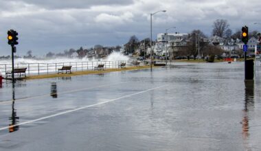 New York warns of possible coastal flooding as potential nor'easter approaches