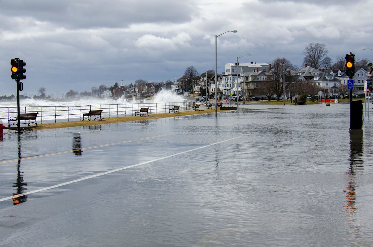 New York warns of possible coastal flooding as potential nor'easter approaches