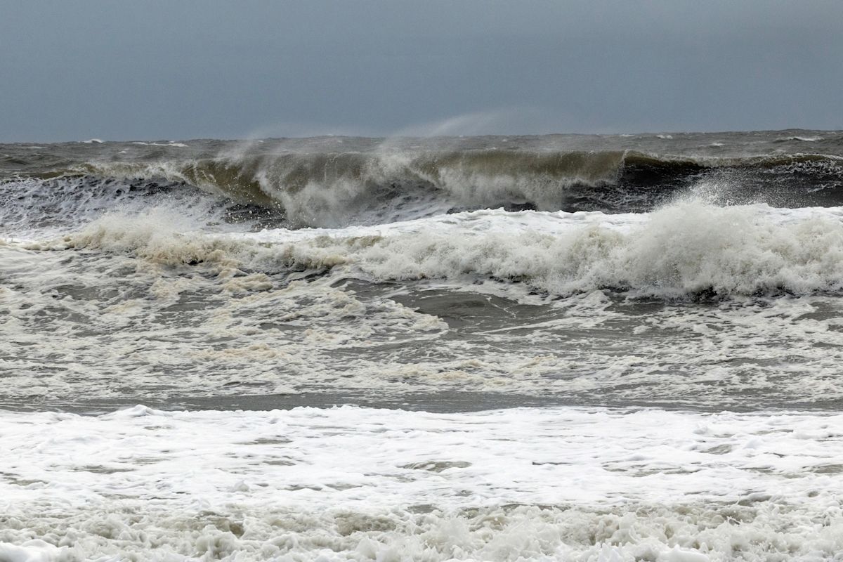 How long will New York's nor'easter last? Latest forecast, flooding risks and timing