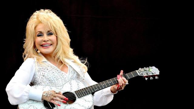 Manhattan Gives Dolly Parton a Major Honor With Clever ‘9 to 5’ Twist