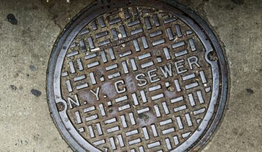 Mystery men emerge from New York City sewers near Benjamin Netanyahu’s hotel