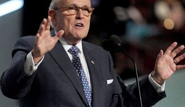 Giuliani to Newsmax: NYC Mayor Undercuts Police on Crime