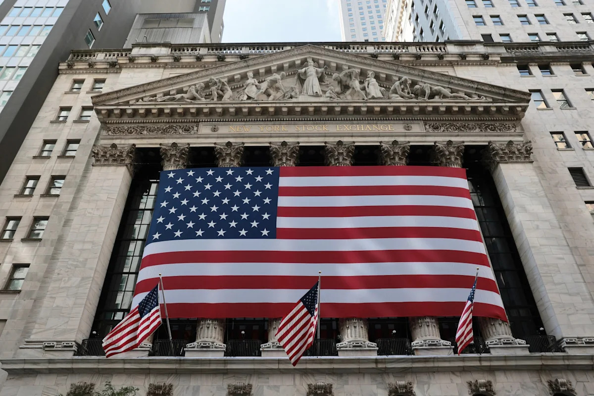Map shows which state economies are growing and shrinking ahead of midterms