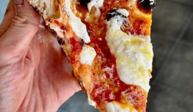 No Slices, No Delivery, No Shortcuts: Favorite Son Brings Artisan Sourdough Pizza to Staten Island