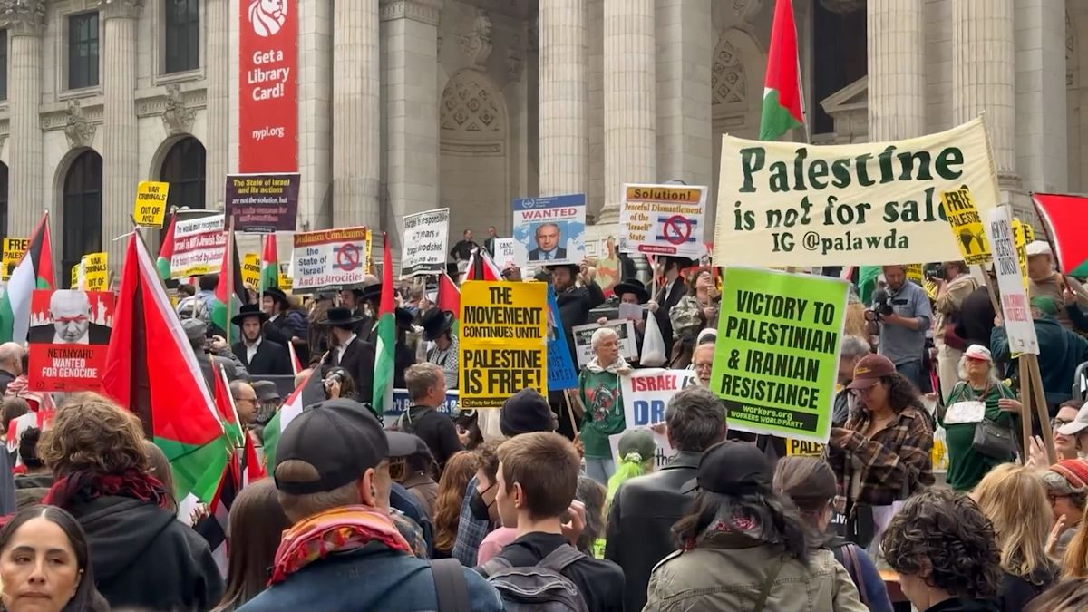Protest against Netanyahu in New York City