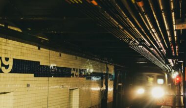 New York backs first US effort to pipe subway heat to nearby municipal buildings