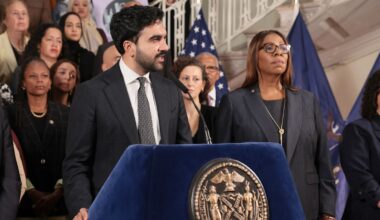 New York judge keeps rent freeze, orders Mayor Mamdani and board members to turn over phones