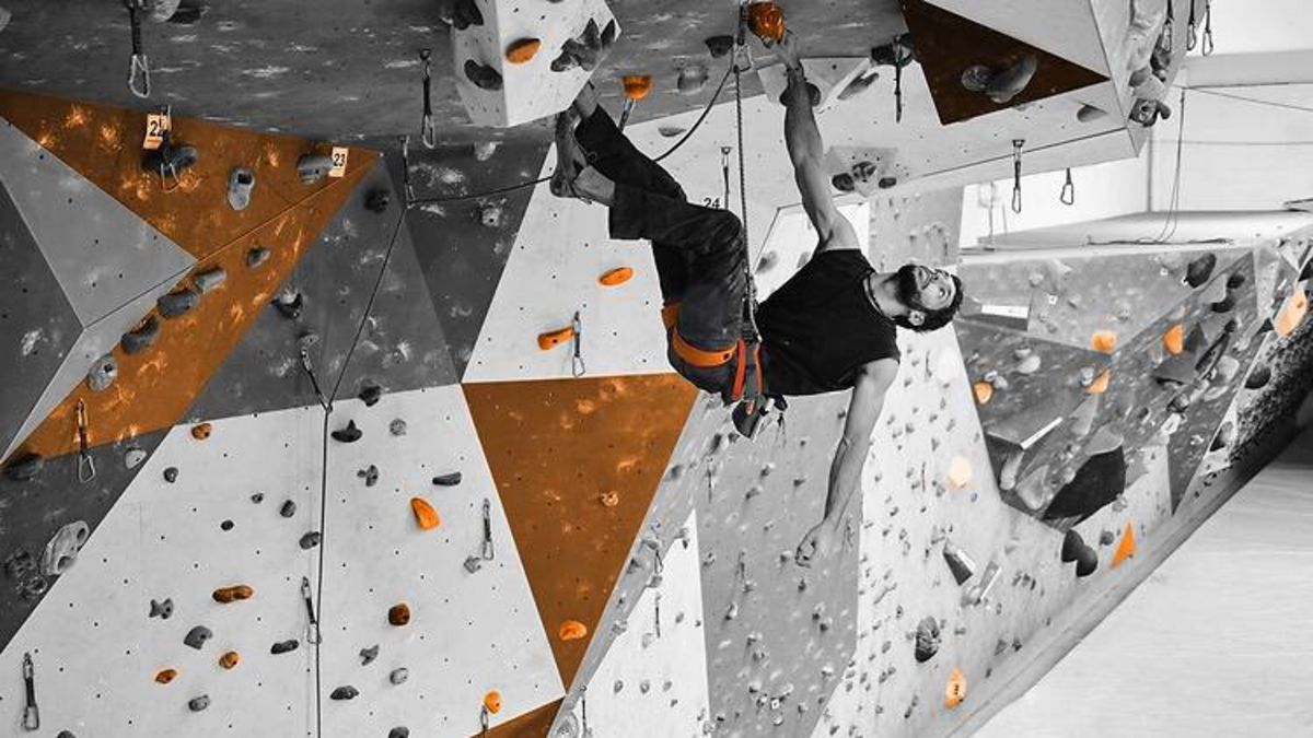 NYC’s oldest climbing gym to close after 34 years and be replaced by a $200-an-hour tennis simulator