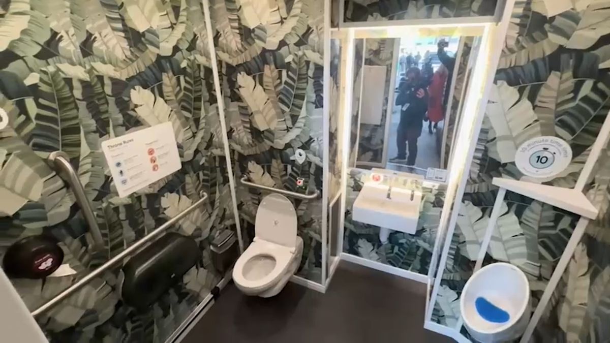 Mamdani announces pilot program to install new public bathrooms across NYC