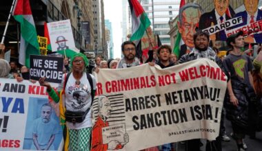 Large pro-Palestinian protest in Midtown Manhattan during evening commute
