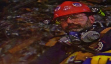 Honorary NYC firefighter recounts recovery efforts at Ground Zero