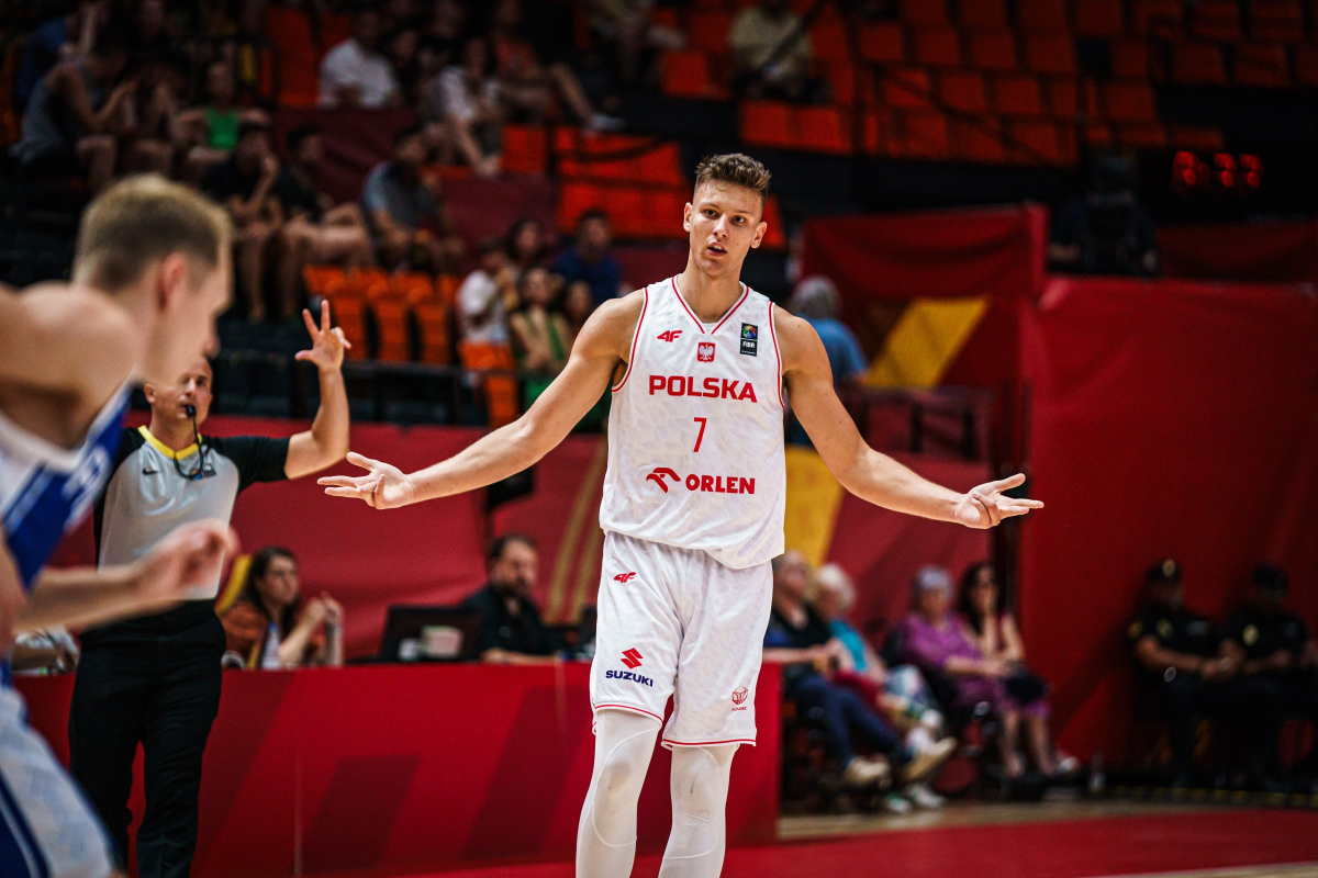 New York Knicks sign Polish sensation for major NBA opportunity