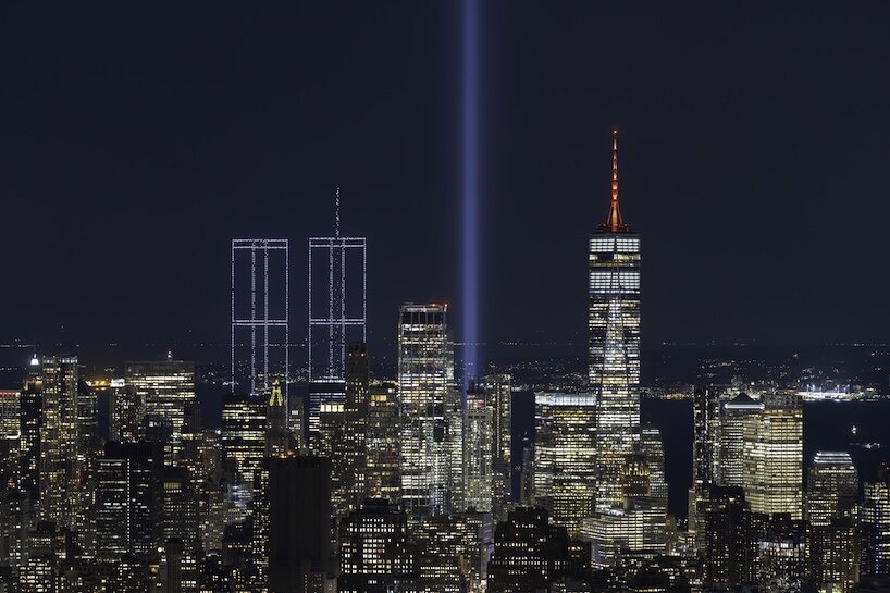2,977 lights recreate twin towers over new york harbor 25 years after 9/11 - 2