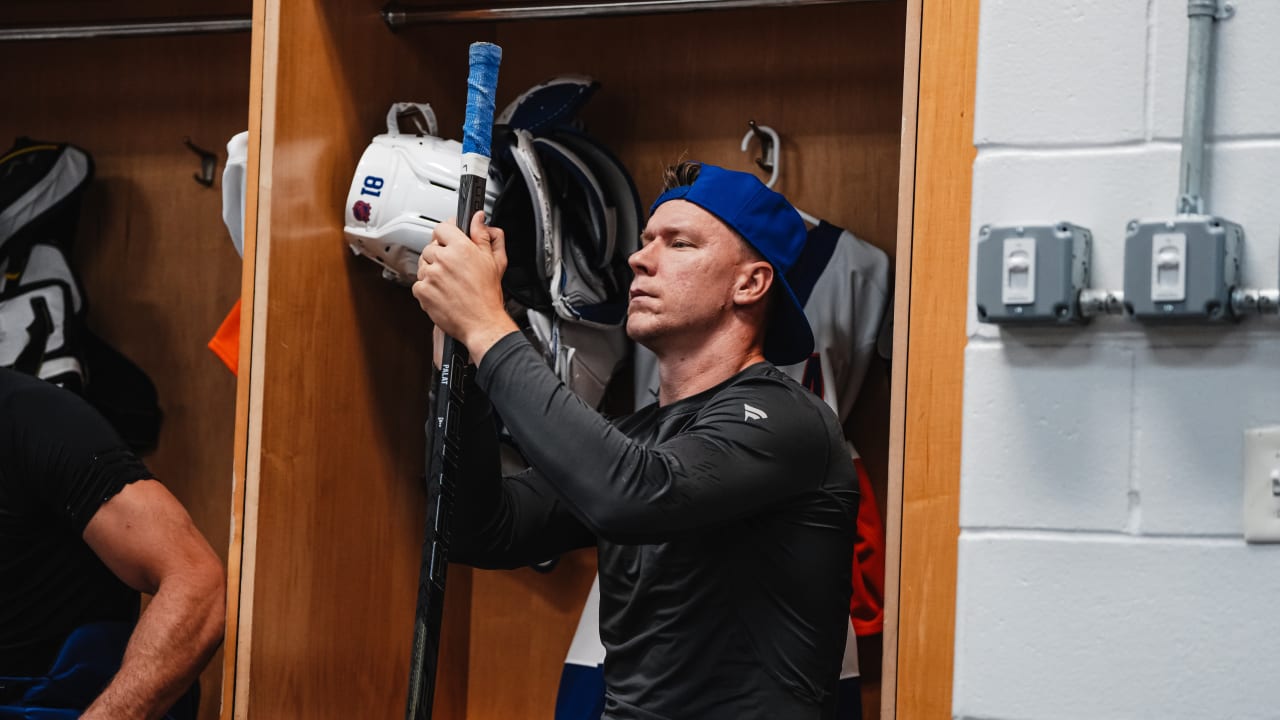 UBS Postgame Photos: Islanders Devils