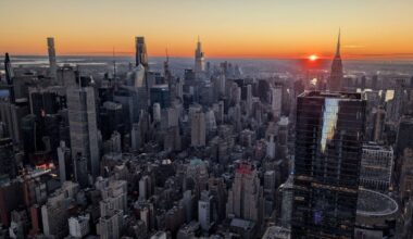 Pied-à-terre tax pushes wealthy buyers into Manhattan luxury rentals