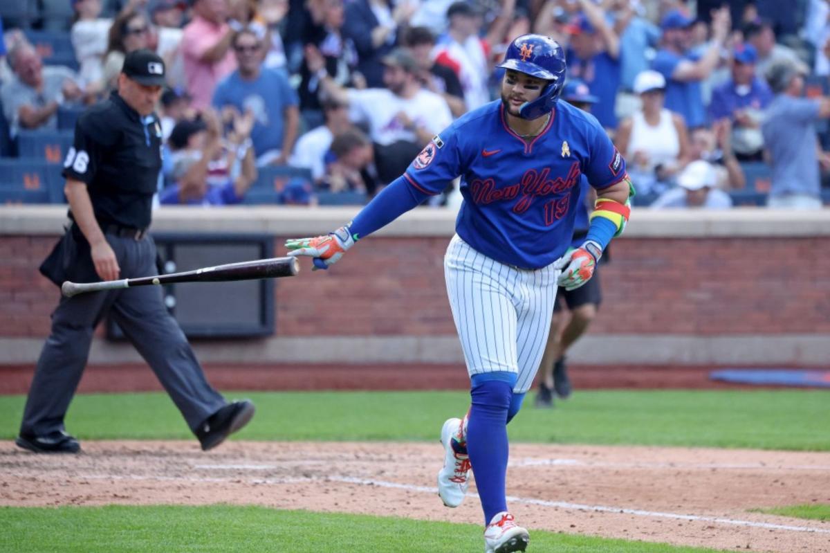 Bo Bichette's homer caps late rally as Mets steal series win from Giants