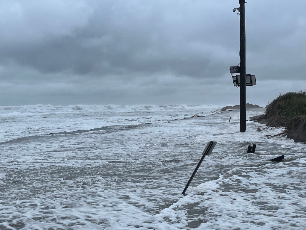 pea island flooding