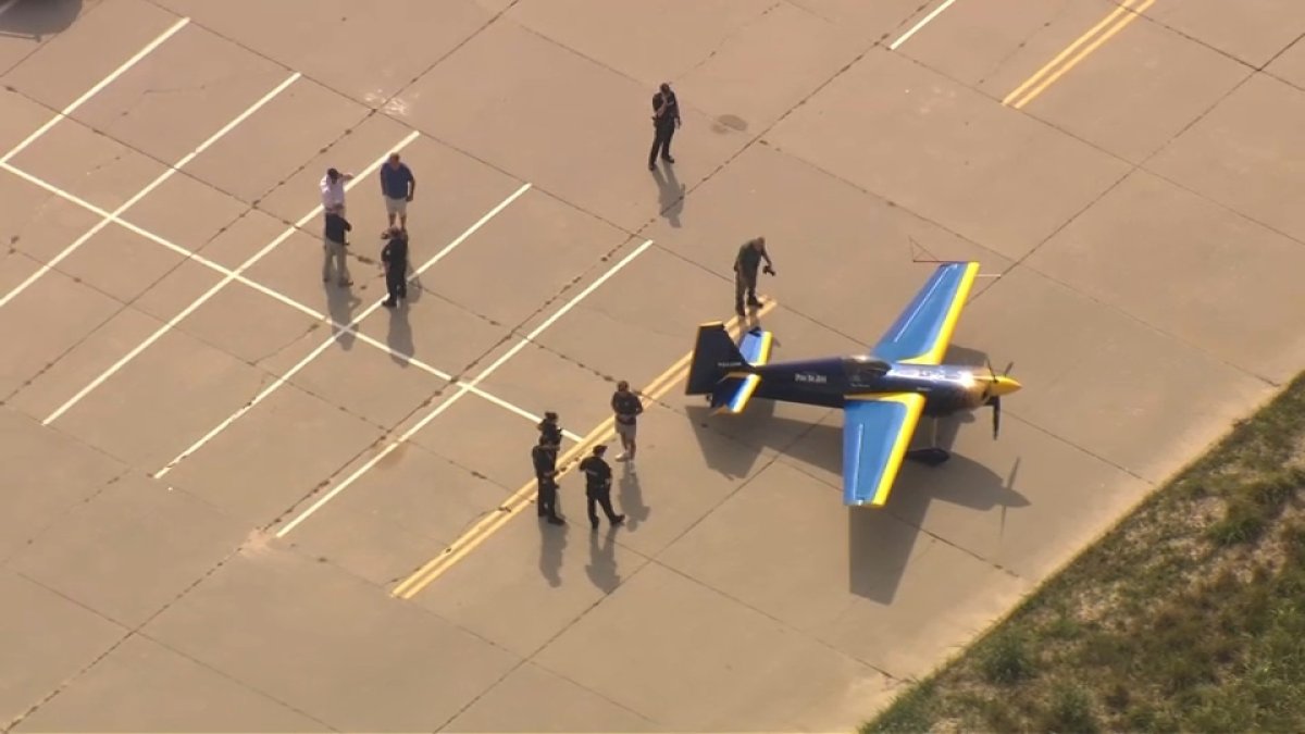 Pilot makes emergency landing at popular Long Island park – NBC New York