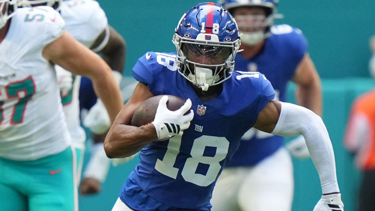 Giants release WR Darius Slayton, team's longest-tenured player