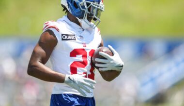 NY Giants place struggling, highly-paid CB on IR with knee injury