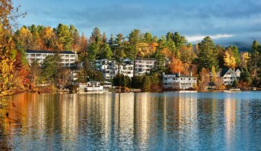 These Small Towns in Upstate New York Come Alive in Fall