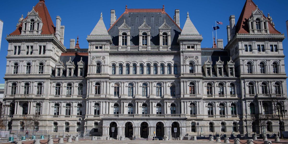 New York governor's race heads into final stretch