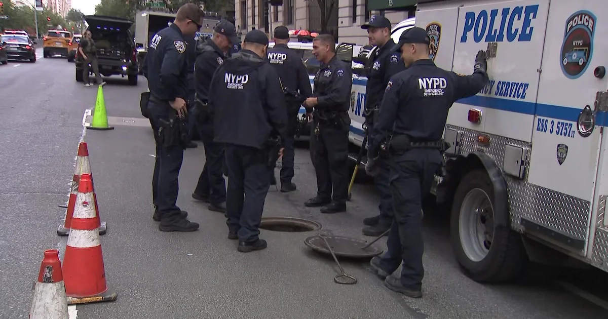 3 people spotted climbing out of sewer on Manhattan's East Side, police say