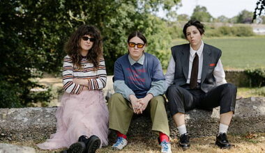 Pillow Queens release new single 'Kiss Kiss'