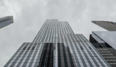 NYC Pied-a-Terre Tax Reignites Fight to Overhaul Property Taxes