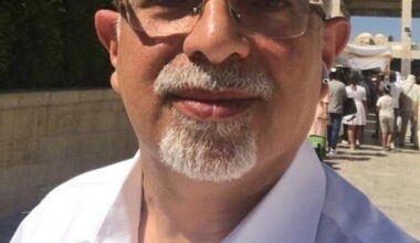 New York jeweler released from prison in Iran but banned from leaving