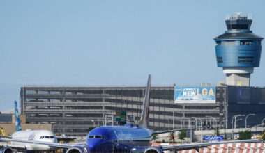 New York airport operations resume after disruptions across U.S. Northeast due to technical problems