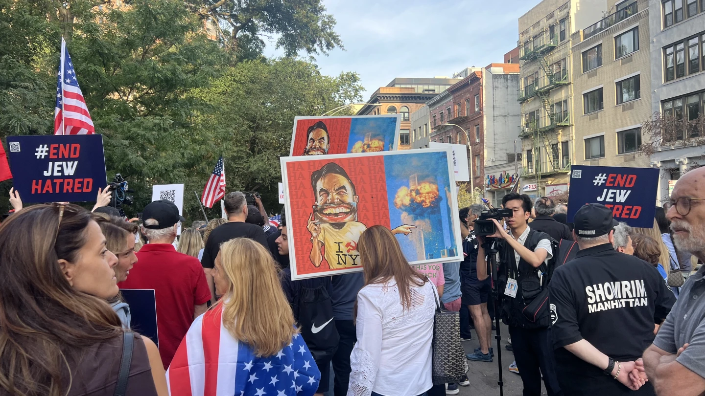 Anti-dem socialists rally in Manhattan draws about 300 - Israel & Jewish News