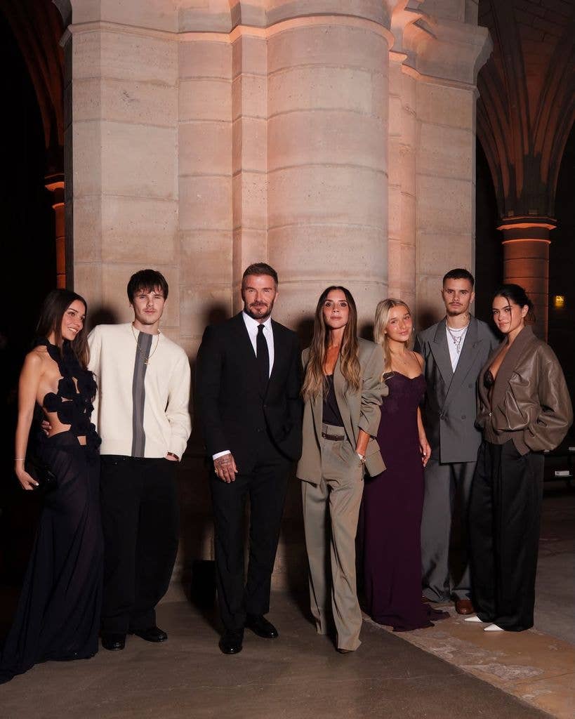 Harper stuns in strapless gown alongside her family