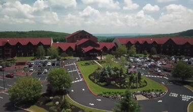 News 12 | Bronx | Woman Charged With Killing Husband And 3 Year Old Son At Great Wolf Lodge In The Poconos