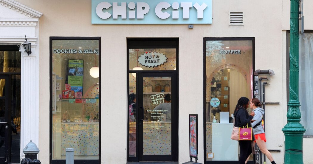 Popular Cookie Chain Abruptly Shuts Down in New York City