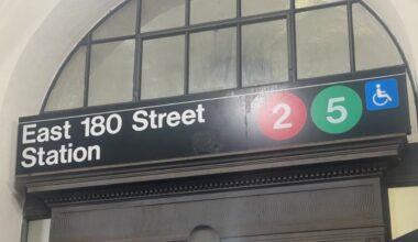 News 12 | Bronx | Man Stabbed In Torso On Platform Of Van Nest Subway Station