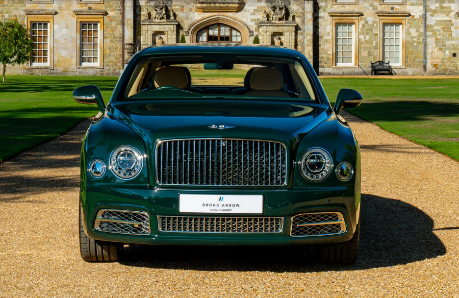 Queen Elizabeth II’s custom Bentley could fetch $520,000